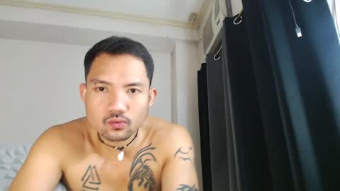 Snapshot of thefriskyasian chatting on December 2024 06:38:02 PM Jaycee online show from December 2024 06:38:02 PM