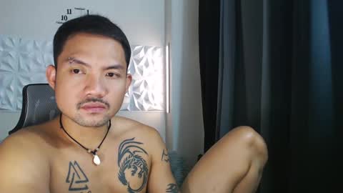Snapshot of thefriskyasian chatting on December 2024 05:26:01 PM Jaycee online show from December 2024 05:26:01 PM
