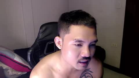 Snapshot of thefriskyasian chatting on December 2024 02:52:02 PM Jaycee online show from December 2024 02:52:02 PM