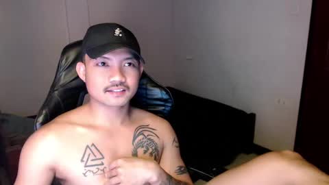 Snapshot of thefriskyasian chatting on January 2025 05:30:01 AM Jaycee online show from January 2025 05:30:01 AM