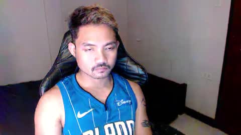 Snapshot of thefriskyasian chatting on January 2025 02:24:02 AM Jaycee online show from January 2025 02:24:02 AM