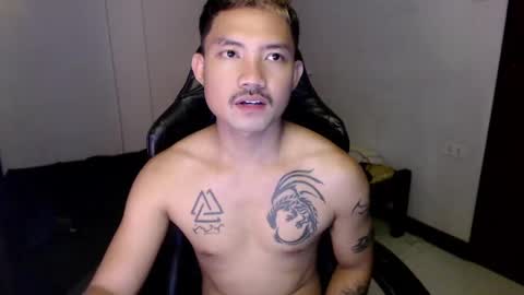 Snapshot of thefriskyasian chatting on February 2025 03:30:01 AM Jaycee online show from February 2025 03:30:01 AM