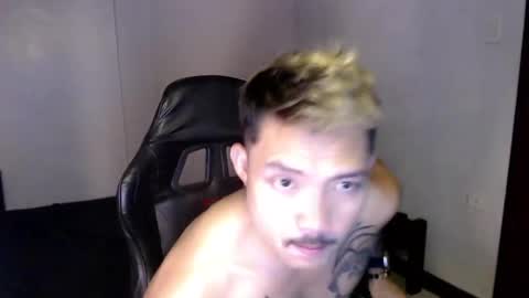 Snapshot of thefriskyasian chatting on February 2025 09:58:02 AM Jaycee online show from February 2025 09:58:02 AM