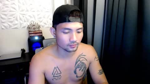 Snapshot of thefriskyasian chatting on September 2025 03:12:02 PM Jaycee online show from September 2025 03:12:02 PM