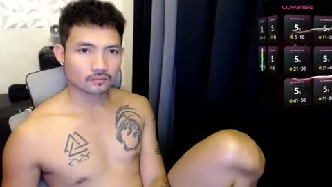 Snapshot of thefriskyasian chatting on September 2025 05:16:01 PM Jaycee online show from September 2025 05:16:01 PM