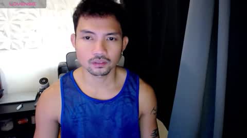 Snapshot of thefriskyasian chatting on October 2025 12:17:02 AM Jaycee online show from October 2025 12:17:02 AM