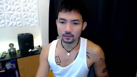 Snapshot of thefriskyasian chatting on October 2025 01:03:01 AM Jaycee online show from October 2025 01:03:01 AM