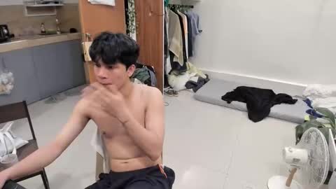 Green online show from October 2025 08:20:01 PM