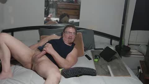 Snapshot of thehotlantaman chatting on March 2025 08:08:01 AM thehotlantaman online show from March 2025 08:08:01 AM