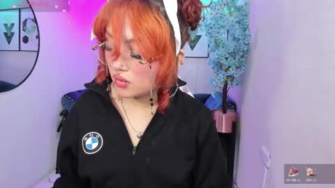 Snapshot of theia_moon_ chatting on February 2026 03:34:02 PM Theia online show from February 2026 03:34:02 PM