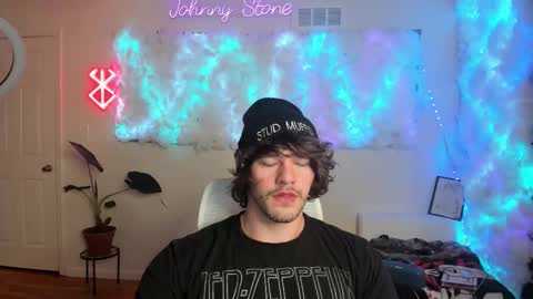 Johnny Stone online show from February 2026 01:46:01 AM