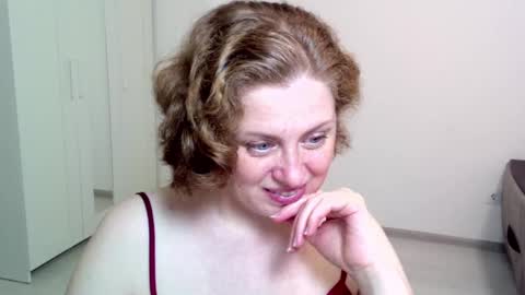 Ella online show from December 2024 06:52:02 AM