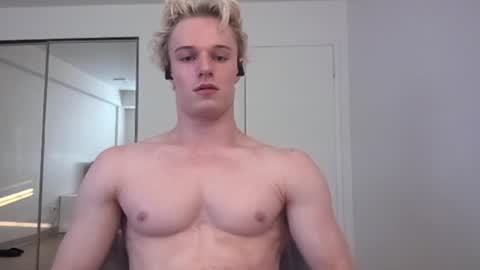 Snapshot of thelevimeyers chatting on July 2026 01:14:01 AM thelevimeyers online show from July 2026 01:14:01 AM