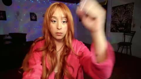 Snapshot of thelilithdreams chatting on February 2025 02:19:02 AM Lilth online show from February 2025 02:19:02 AM