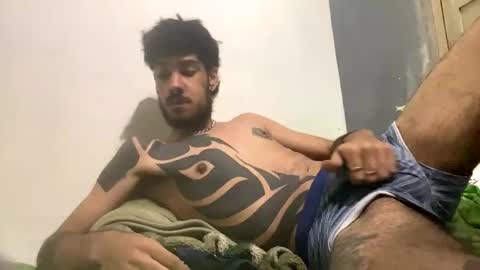 Snapshot of themarttinguyyy chatting on January 2026 03:20:02 AM themarttinguyyy online show from January 2026 03:20:02 AM