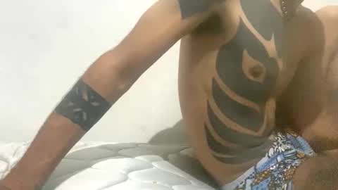 Snapshot of themarttinguyyy chatting on January 2026 07:57:02 AM themarttinguyyy online show from January 2026 07:57:02 AM