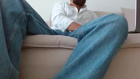 TheMonarchGoat online show from September 2025 06:35:01 AM