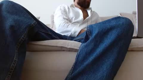 TheMonarchGoat online show from September 2025 11:04:02 AM