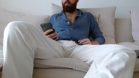 TheMonarchGoat online show from October 2025 07:08:02 AM