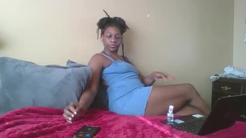 Snapshot of thenaturalgoddess chatting on December 2024 05:51:02 PM TheNaturalGoddess online show from December 2024 05:51:02 PM