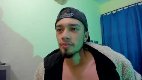 Snapshot of theo_stone04 chatting on September 2025 04:46:02 AM Theo online show from September 2025 04:46:02 AM