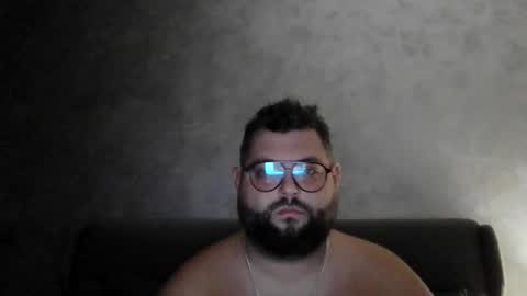 Snapshot of theobearboy chatting on October 2025 07:27:01 AM TheoBearBoy online show from October 2025 07:27:01 AM