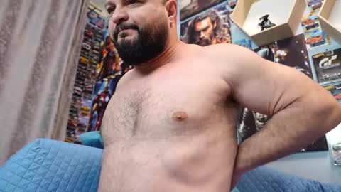 Chris online show from December 2025 05:04:02 AM