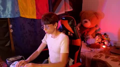 Snapshot of theprince_red chatting on October 2025 07:55:02 PM Matt independent model online show from October 2025 07:55:02 PM