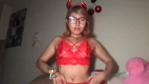 therain222 online show from October 2025 07:31:01 AM