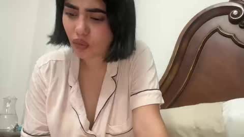 therealcamilabaddie online show from February 2025 05:48:02 AM