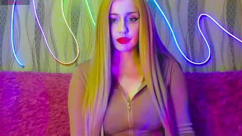 Snapshot of therosesweet chatting on May 2026 05:42:02 PM Rose online show from May 2026 05:42:02 PM