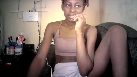 Snapshot of therry_heart chatting on July 2026 03:59:02 AM hearty online show from July 2026 03:59:02 AM