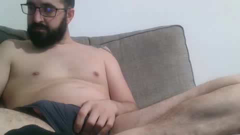 Saint online show from December 2024 10:32:01 PM