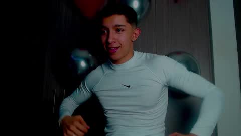 thesaint_xxx online show from October 2025 02:08:02 AM