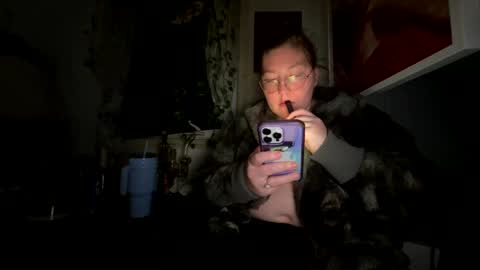 Snapshot of thesashadomme chatting on January 2025 03:45:02 AM The Sasha Domme online show from January 2025 03:45:02 AM