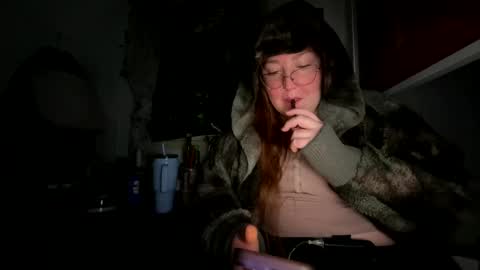 Snapshot of thesashadomme chatting on January 2025 05:08:01 AM The Sasha Domme online show from January 2025 05:08:01 AM