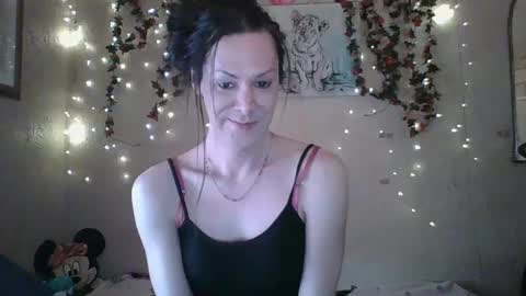 sillymillie0 online show from February 2025 01:19:02 PM