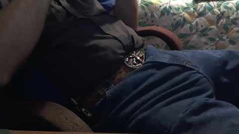 Snapshot of thetnguy chatting on January 2025 04:06:01 PM thetnguy online show from January 2025 04:06:01 PM