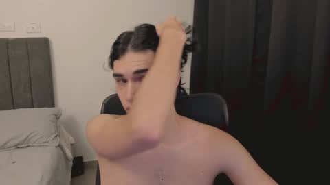 Snapshot of thiaan__ chatting on December 2024 10:04:02 AM thiaan__ online show from December 2024 10:04:02 AM