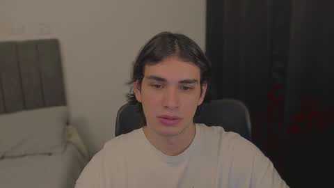 Snapshot of thiaan__ chatting on January 2025 02:50:02 AM thiaan__ online show from January 2025 02:50:02 AM