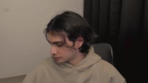 Snapshot of thiaan__ chatting on February 2025 02:01:01 AM thiaan__ online show from February 2025 02:01:01 AM