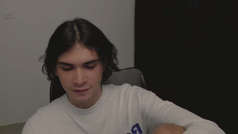 Snapshot of thiaan__ chatting on March 2025 06:06:02 AM thiaan__ online show from March 2025 06:06:02 AM