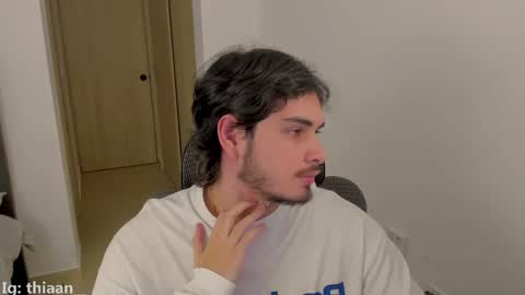 Snapshot of thiaan__ chatting on September 2025 11:51:01 PM thiaan__ online show from September 2025 11:51:01 PM