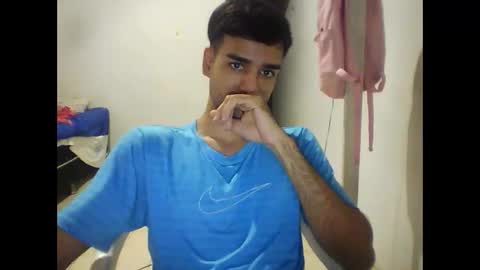 thiago22bk online show from November 2025 08:00:01 PM