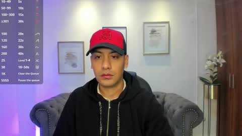 Snapshot of thiago_collins16 chatting on November 2025 12:03:01 PM Thiago online show from November 2025 12:03:01 PM