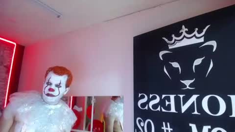 thiago_hairy online show from November 2025 01:40:01 AM