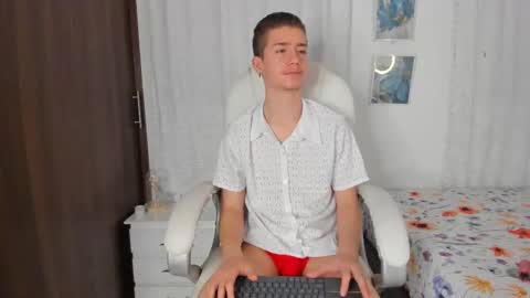 Manuel online show from September 2025 12:43:02 AM