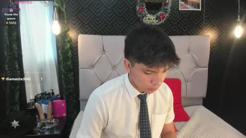 thiago online show from December 2025 01:05:01 PM