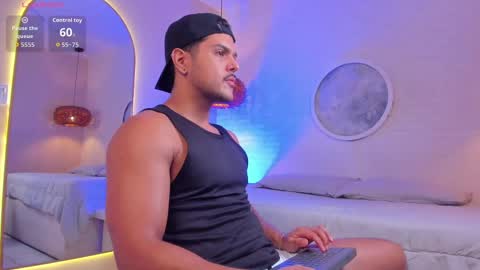 Snapshot of thiago_mercer chatting on October 2025 11:20:02 AM Thiago online show from October 2025 11:20:02 AM