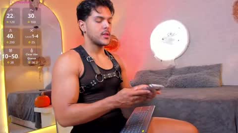 Thiago online show from October 2025 10:05:02 AM